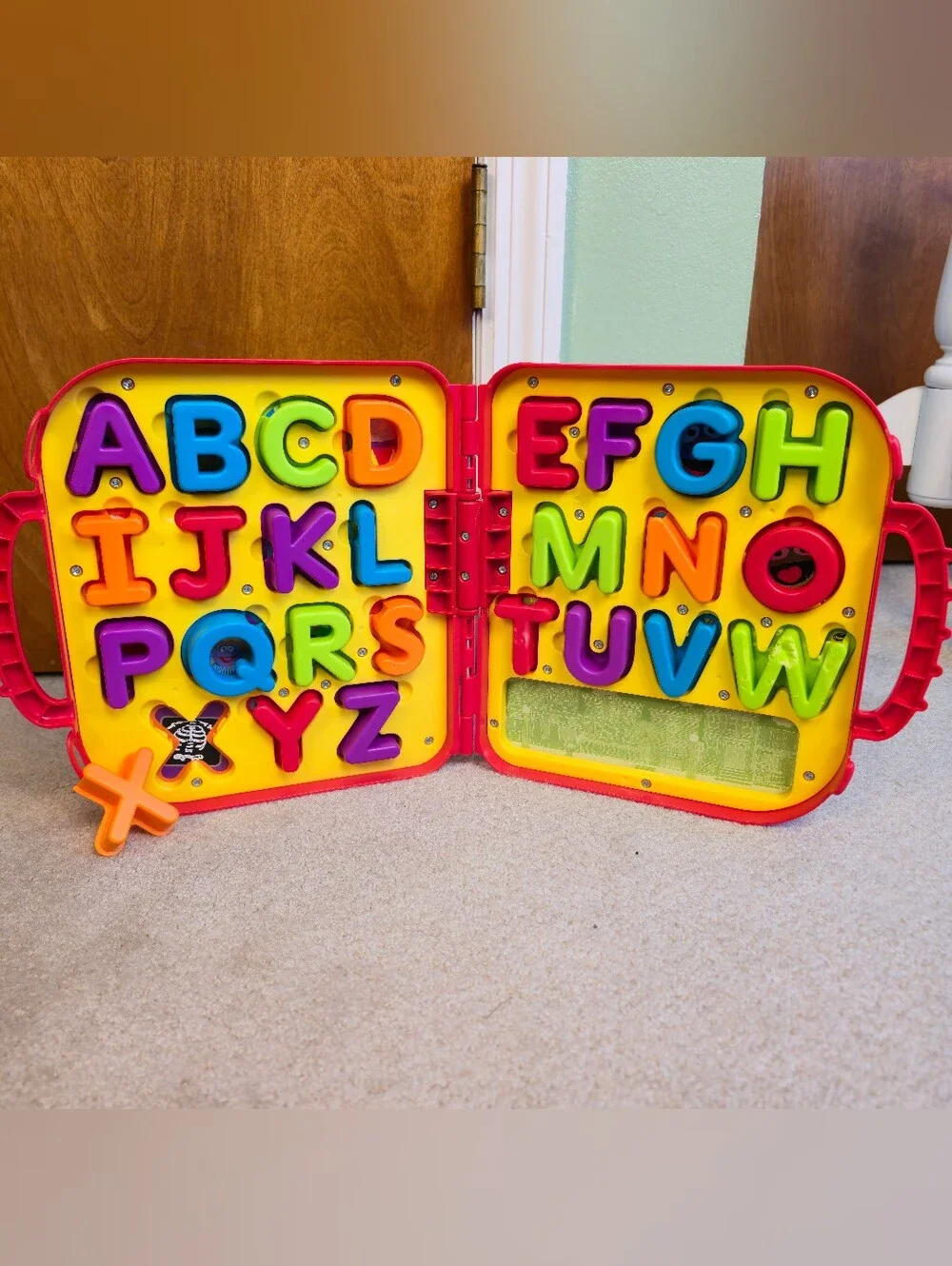 Hasbro Sesame Street Elmo's On The Go Letters Alphabet w/ Carry Case COMPLETE